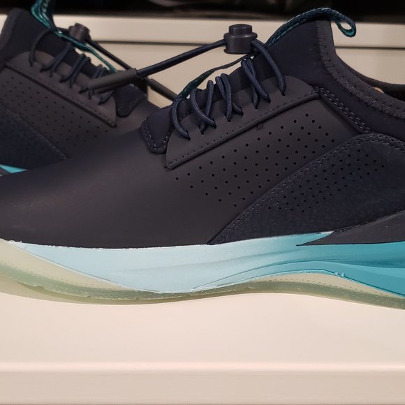 NWOT: Limited Edition Clove Classic Aqua Blue W8.5/M7 - Picture 9 of 9